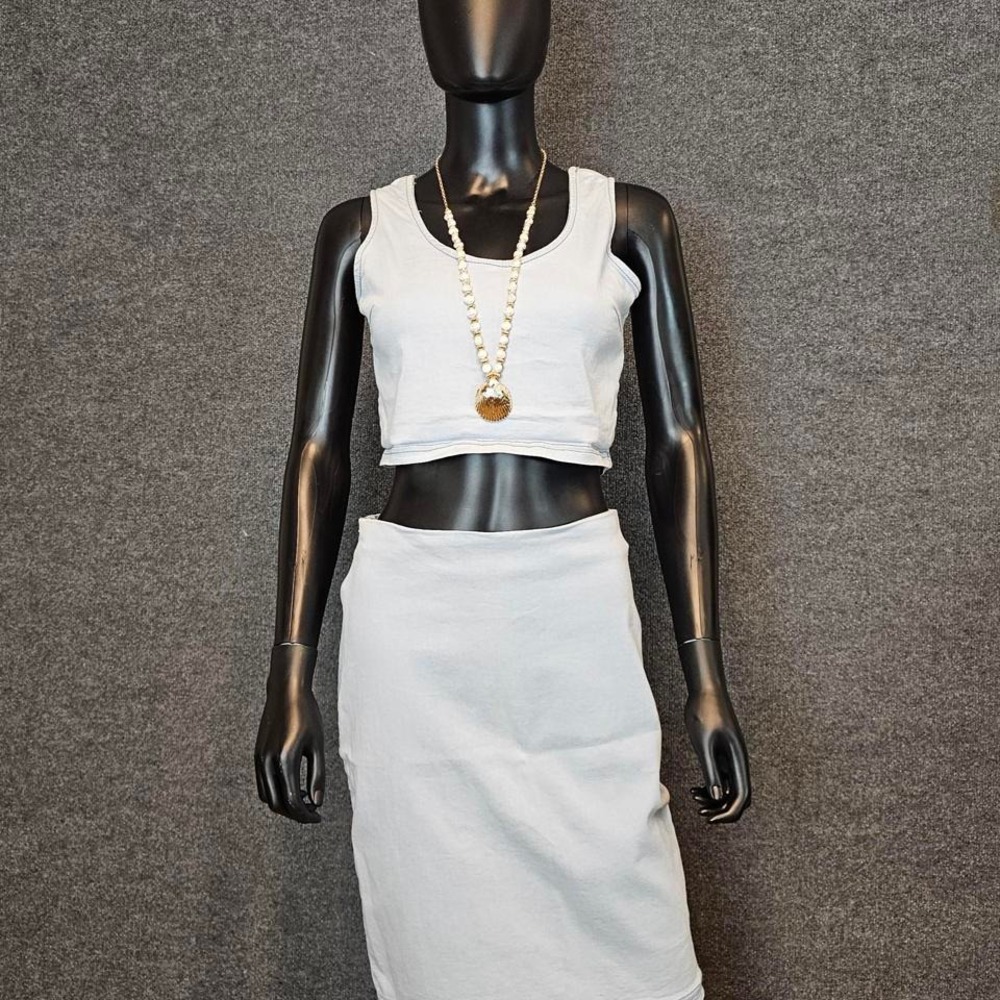 "Coco & Shay" Coquette cropped tank and‎ matching midi skirt set
